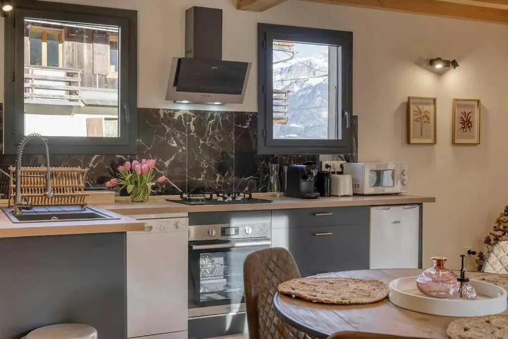 Chalet Louis Situe 25 Km Chamonix سا جيرفي لي با